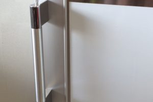 block-door-handle
